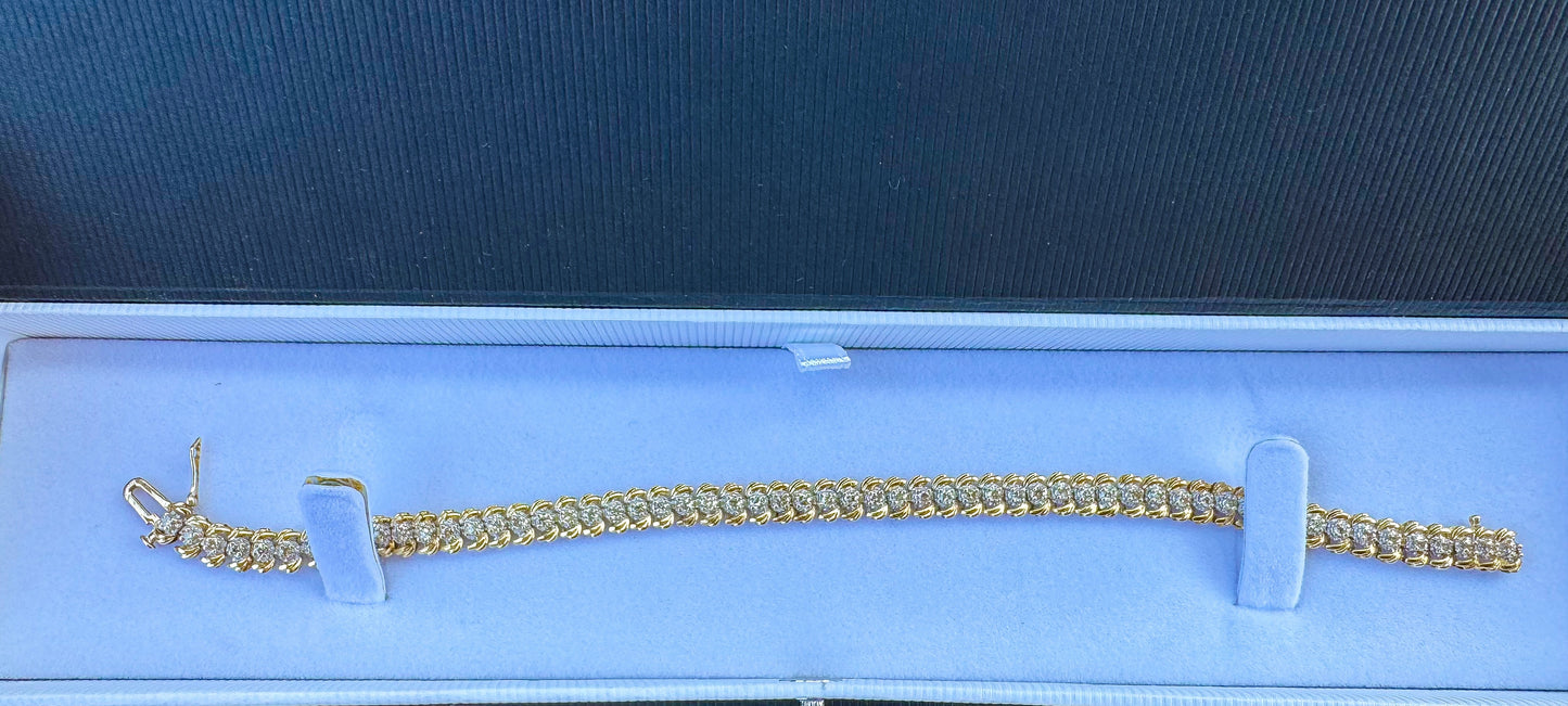 Vintage 10k yellow gold & diamond bracelet