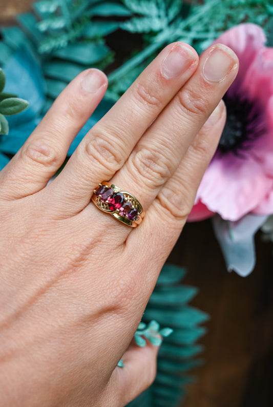 Vintage 5 stone multi-colored Tourmaline Ring