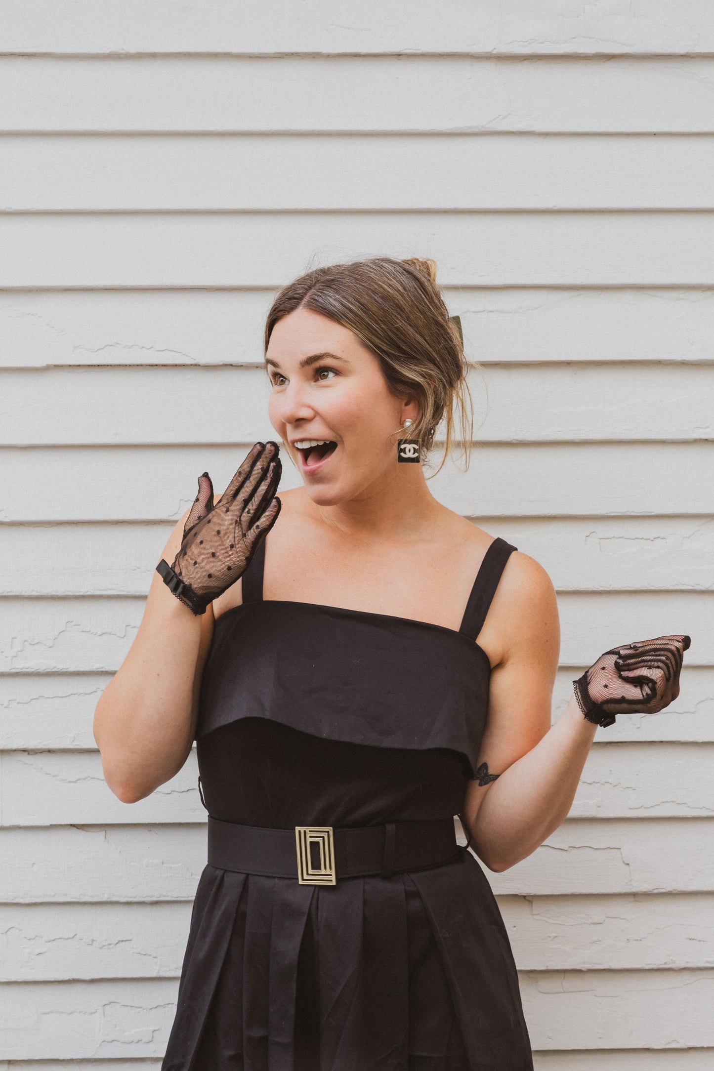 Chanel 22A CC Enamel drop Earrings