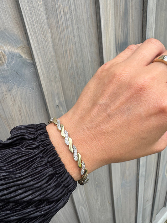 Vintage 14k Gold & Diamond Bracelet