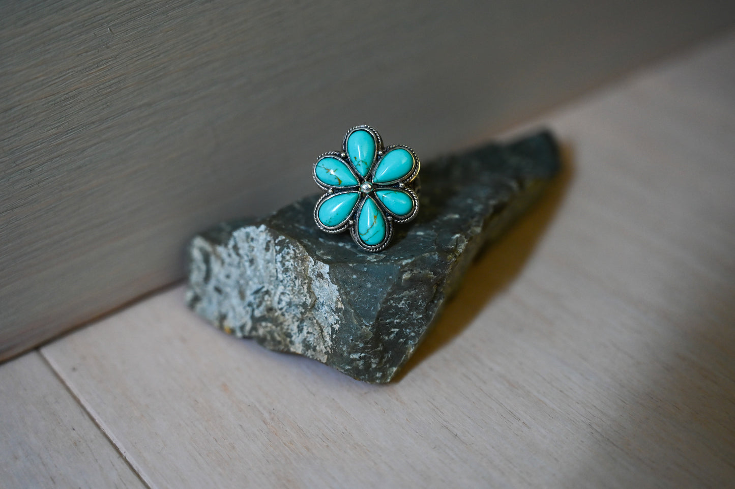 Sterling Silver Turquoise Flower Ring